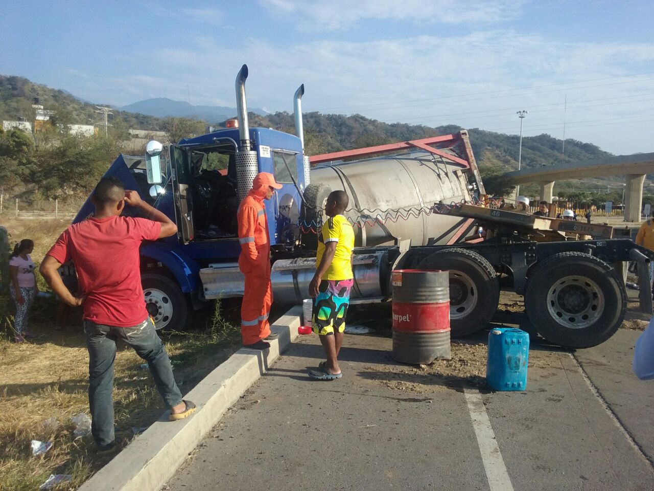 El hecho ocurrió en el intercambiador de Mamatoco. 