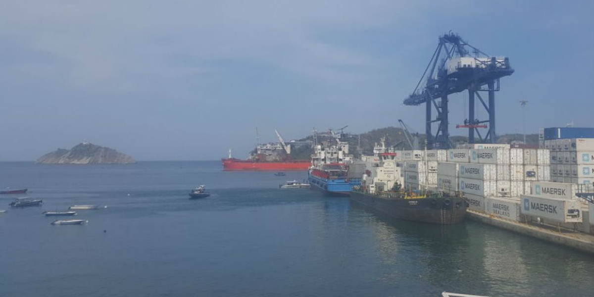 Seguimiento.co Puerto de Santa Marta.
