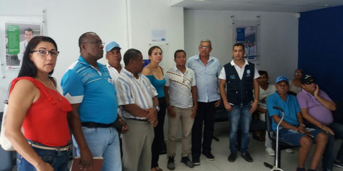 Cortesía. Se encuentran en la sede la aseguradora Allianz Seguros S.A en Santa Marta en la calle 26 #5-35.