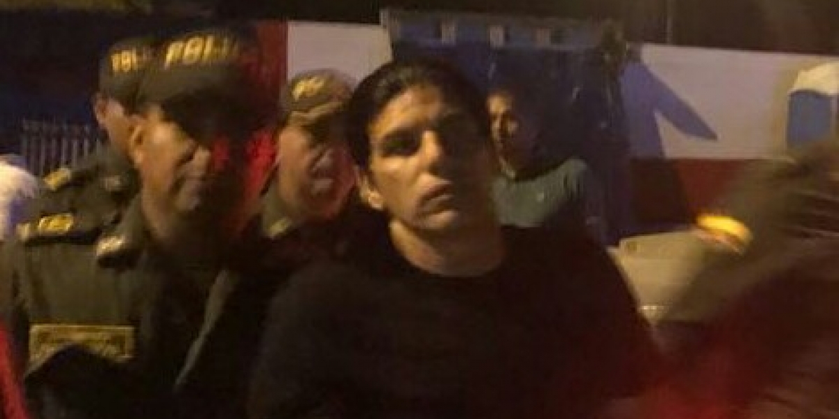 Policía Metropolitana de Santa Marta Assi Mosh, durante el procedimiento de expulsión adelantado por la Policía y Migración Colombia.