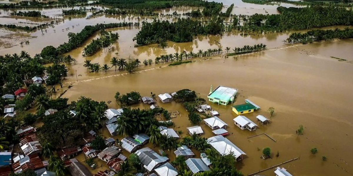 Tomada de El Tiempo. El agua inundó gran parte de la población.