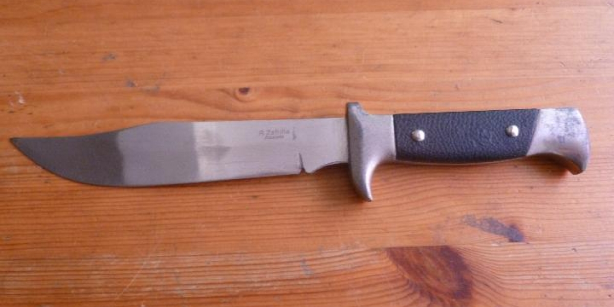 Policía Santa Marta Con este cuchillo, el joven intimidó a una mujer para atracarla.
