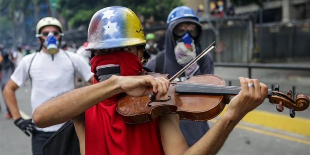Zonacero.com Willy Arteaga dijo pertenecer al Sistema de Orquestas de Venezuela