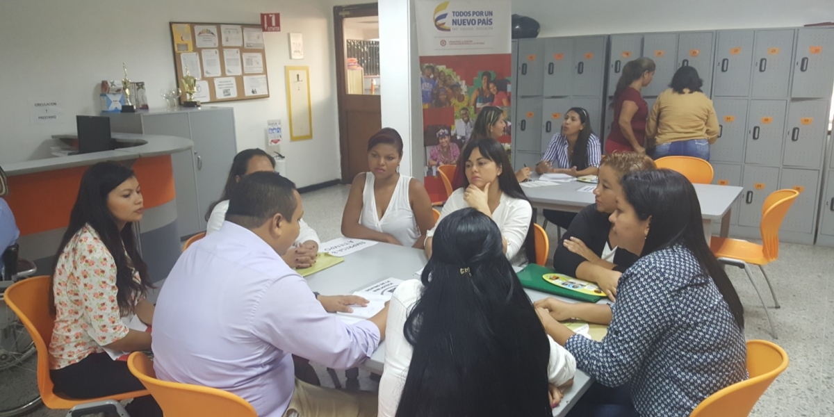 Foto: Unidad para las Víctimas. Las microrruedas de empleo son espacios generados para acercar la oferta y la demanda de empleo a la población víctima del conflicto armado.