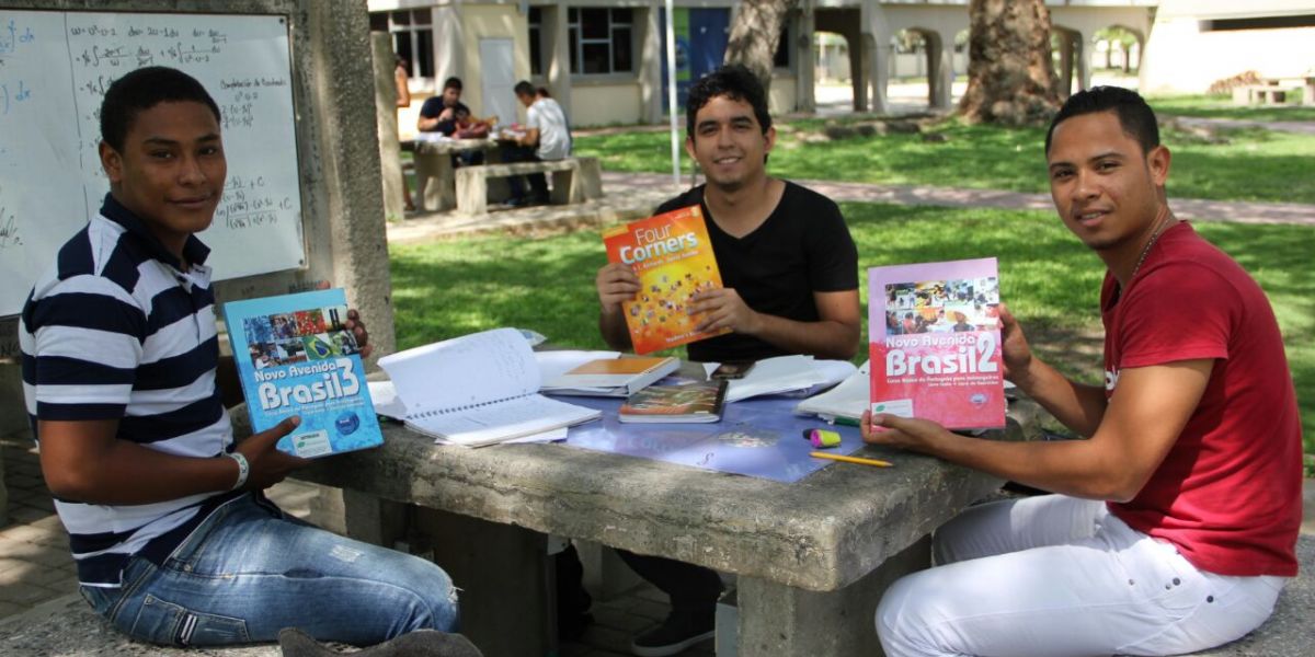 Unimagdalena Los estudiantes de la Unimagdalena ahora podrán aprender otros idiomas.