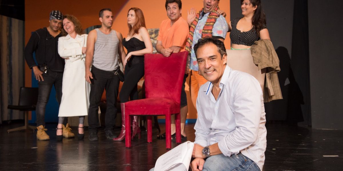 Foto: diariolasamericas-storage.com ‘Un juguete para mi mujer’ es una comedia de enredos donde el público no parara de reír y también de reflexionar sobre su propia vida.
