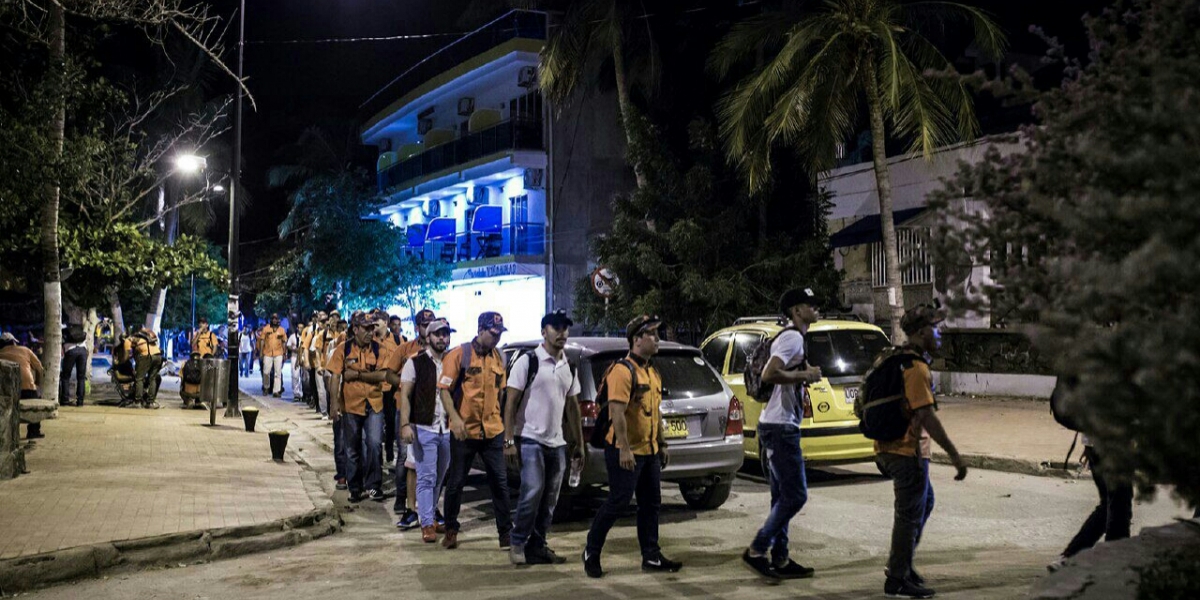 “Legendarios" realizaron un recorrido por diferentes sitios de Santa Marta para ayudar a los habitantes de la calle. 