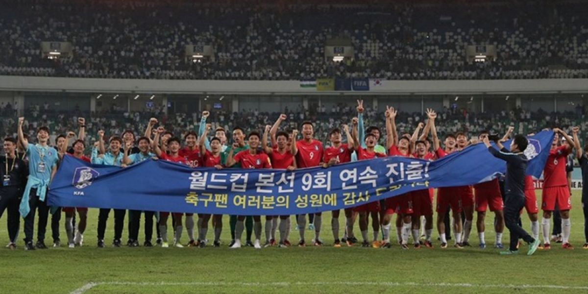 KFA Corea del Sur celebrando la clasificación