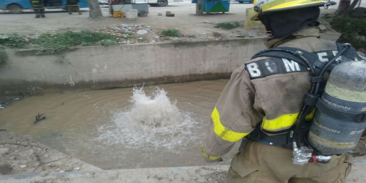 Bomberos de Santa Marta Emergencia en La Lucha