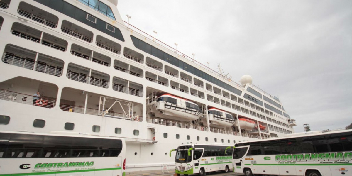 Alcaldía de Santa Marta. Este miércoles llegó el crucero Pacific Princess el primer del 2018.