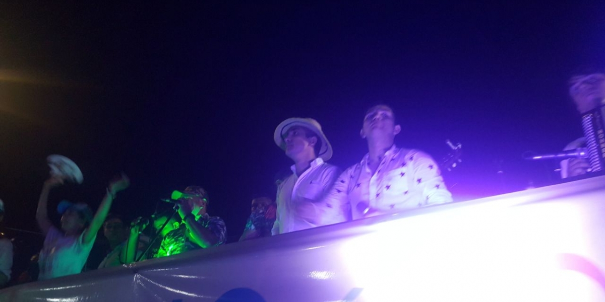 Seguimiento.co Franklin Lozano no se perdió la celebración del Caimán Cienaguero.