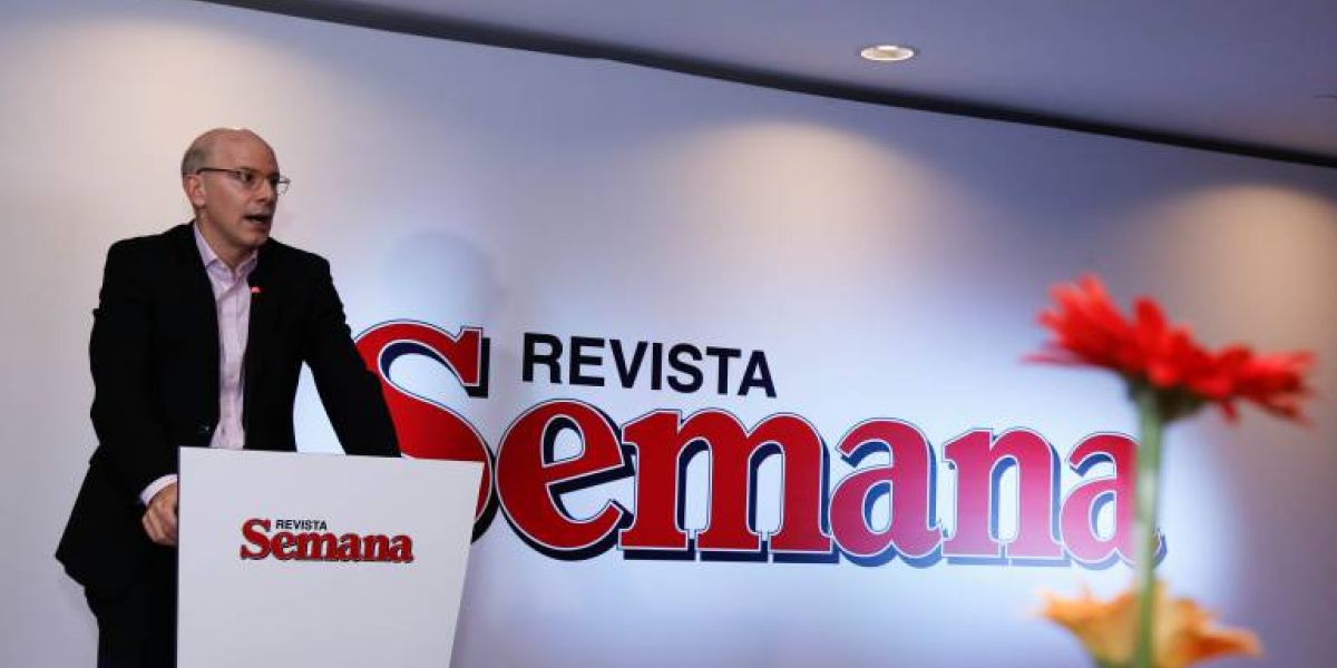 Alejandro Santos, director de la Revista Semana.