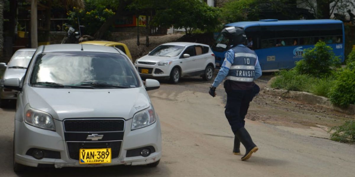 En Taganga se normalizó el paso de vehículos luego de la intervención de la Essmar.