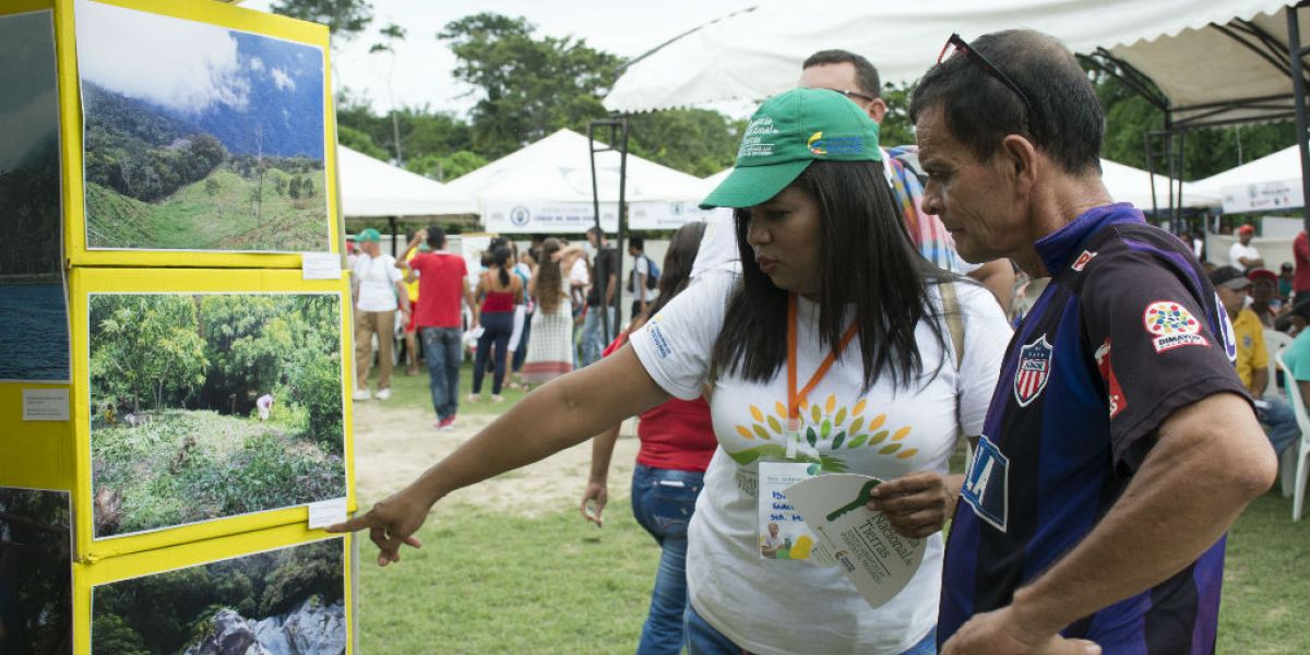 Agencia Nacional de Tierras Los líderes exhibieron orgullosos los sitios turísticos que engalanan los corregimientos de Santa Marta.