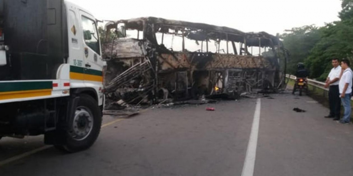 @BluRadioCo. Ataques del ELN en carreteras del Cesar.