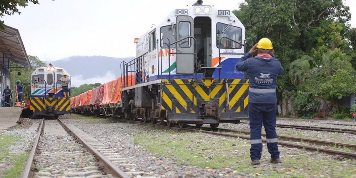 @ANI_Colombia. El tren cafetero iniciando el recorrido.
