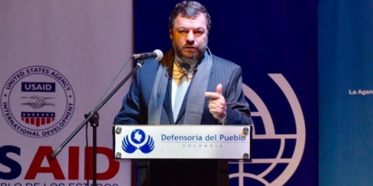 Zona Cero Defensor del Pueblo, Carlos Negret.