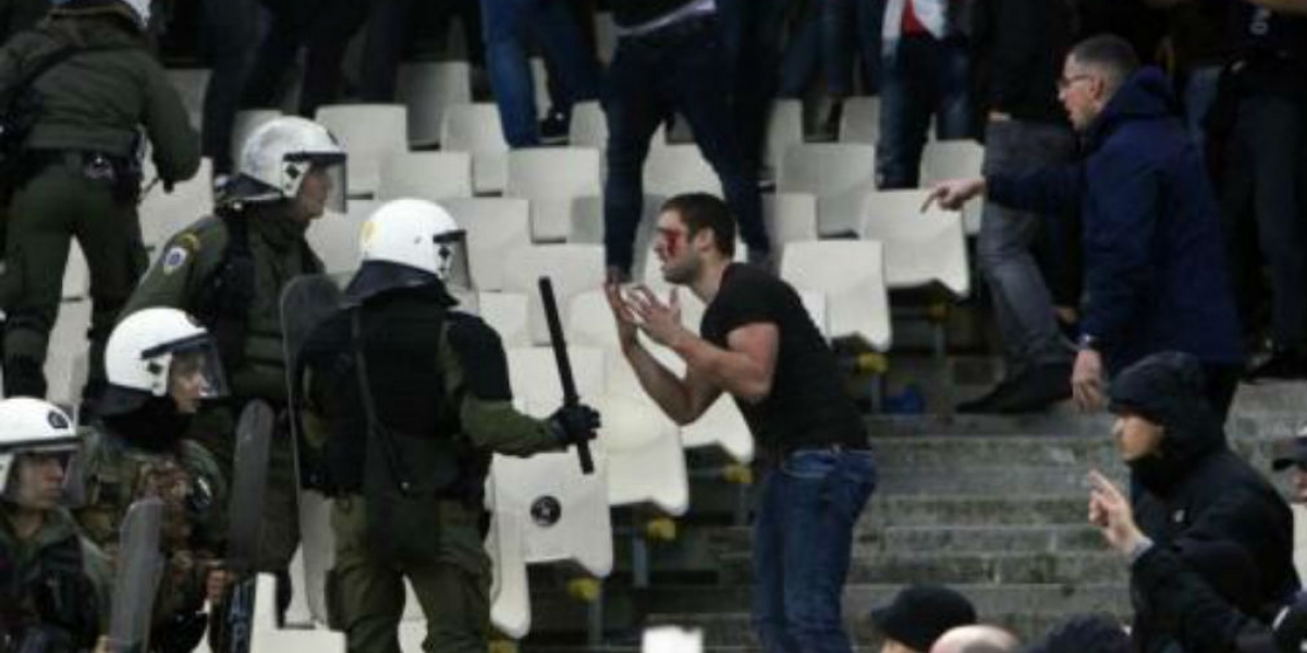 Cortesía Altercados en Atenas por partido Ajax Vs. AEK