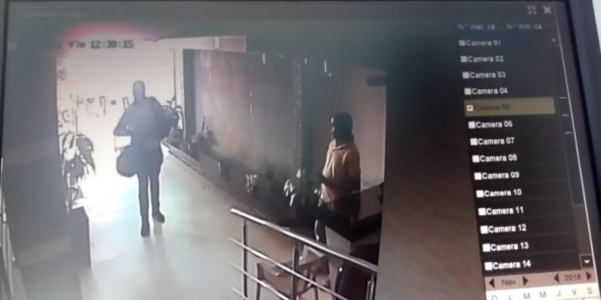 Captura de pantalla Delincuente armado se llevó $30 millones de pesos.