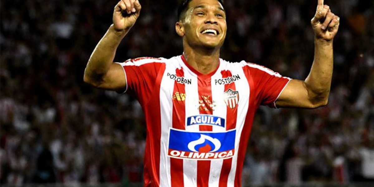 Sin Mordaza El atacante colombiano volvería al fútbol argentino.