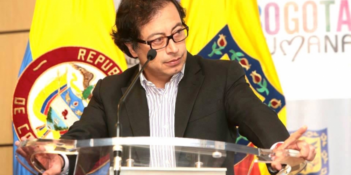Gustavo Petro Gustavo Petro, candidato a la Presidencia de la República.