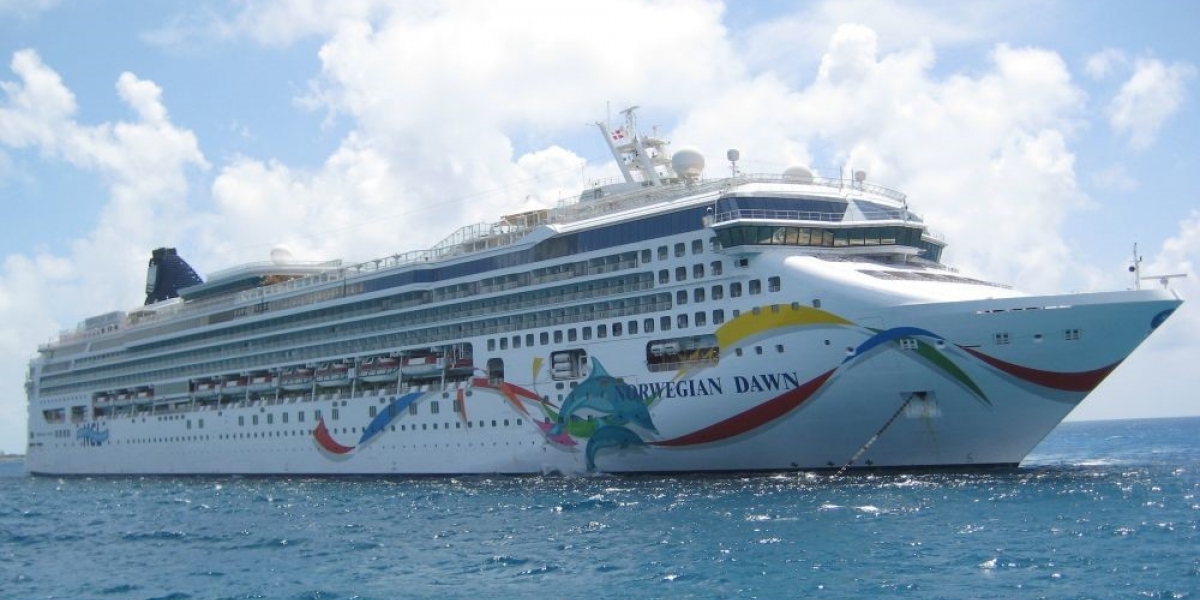 Archivo Norwegian Dawn, el crucero que venía con más de 2 mil cruceristas.