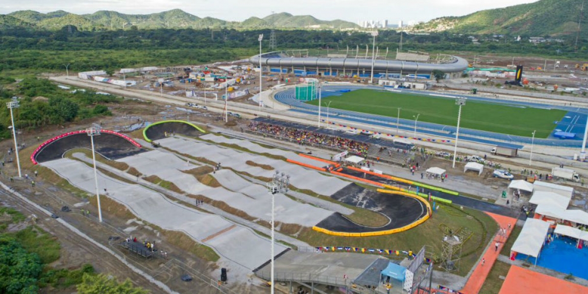 SkyscraperCity Pista de Bmx.