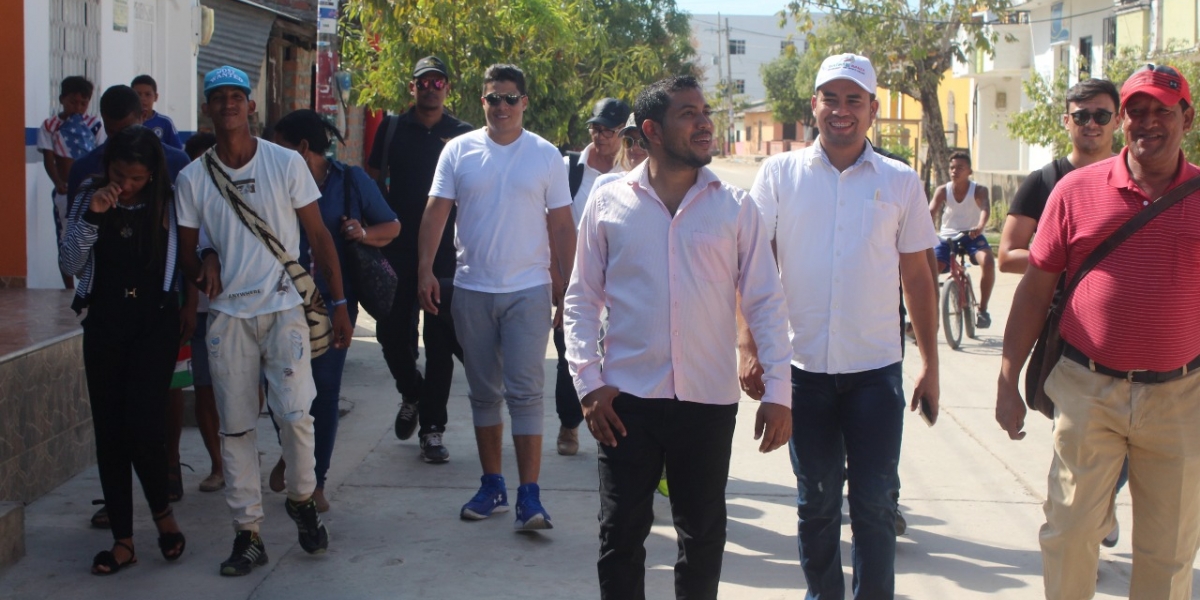 Wilder Álvarez. Recorrido por las calles de El Peñón.