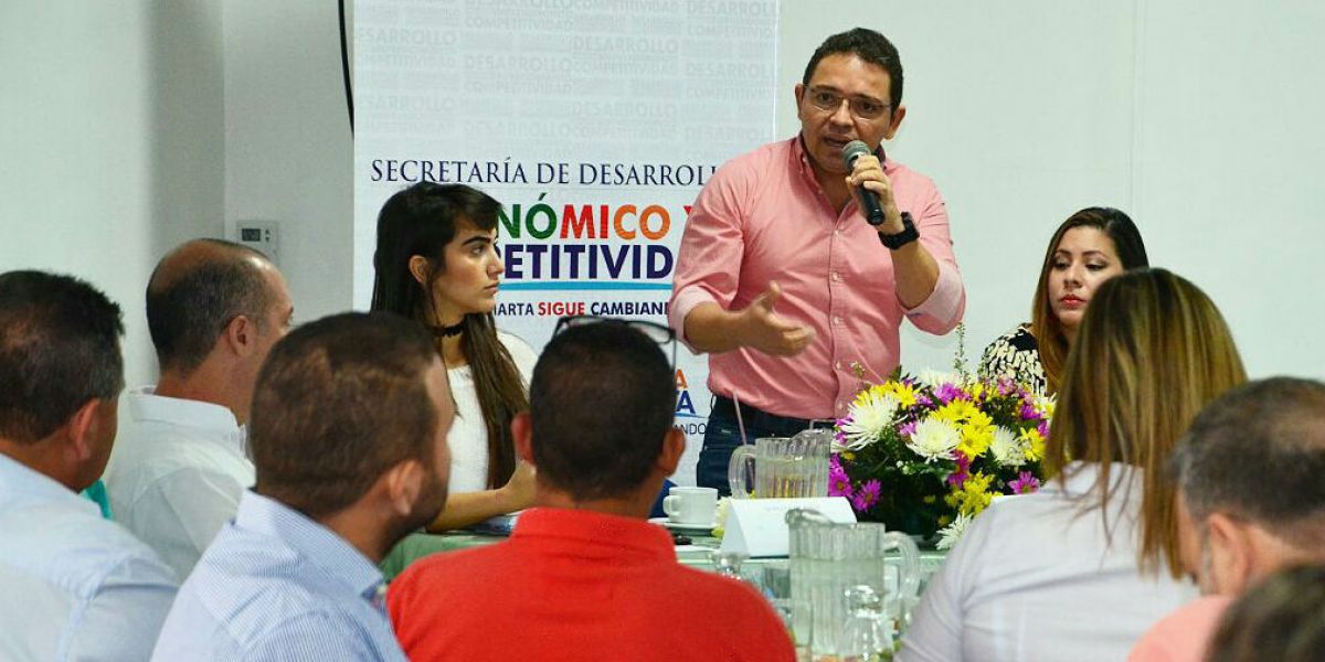 Oficina de Comunicaciones Secretaría de Desarrollo y Competitividad. Durante el evento, se examinó el fortalecimiento de la cadena de valor en nuestra ciudad, así como también la estrecha relación entre el turismo y el empleo, en cuanto a la generación de trabajo de calidad.
