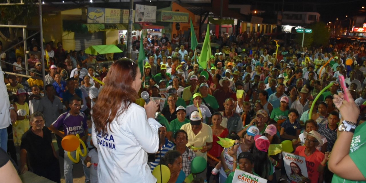 Prensa PACA. La candidata a la Cámara de Representes por el Magdalena, Patricia Caicedo, realizó el cierre de su campaña en el municipio de Pivijay.