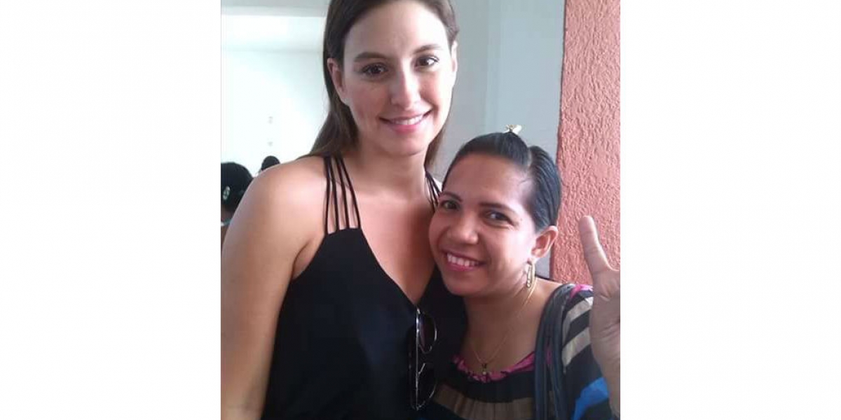 Archivo. Angélica Delgado y Taliana Vargas, abanderada de la fundación Casa en el Árbol.