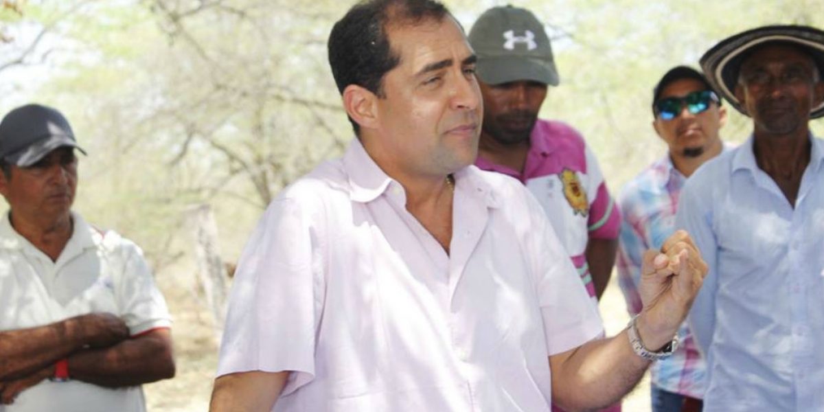 Tomada de Facebook. José Luis Pinedo Campo, representante a la cámara por el Magdalena.