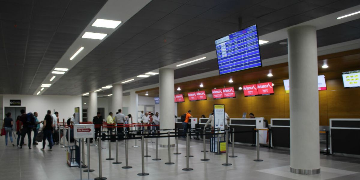 Aeropuerto Simón Bolívar. 