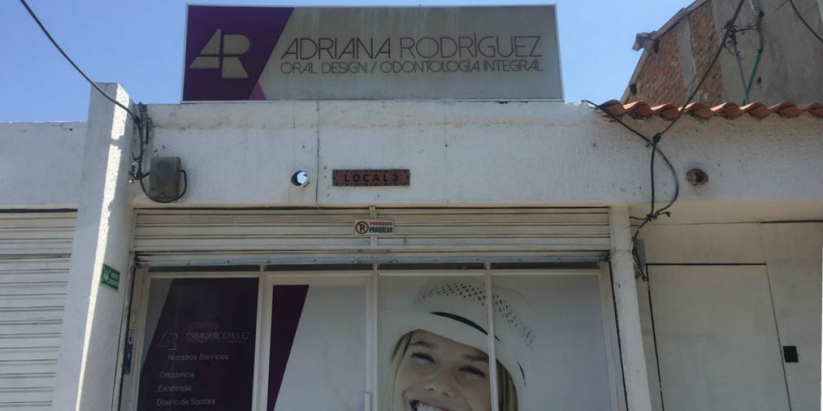 Cortesía. Los ladrones entraron por el techo.