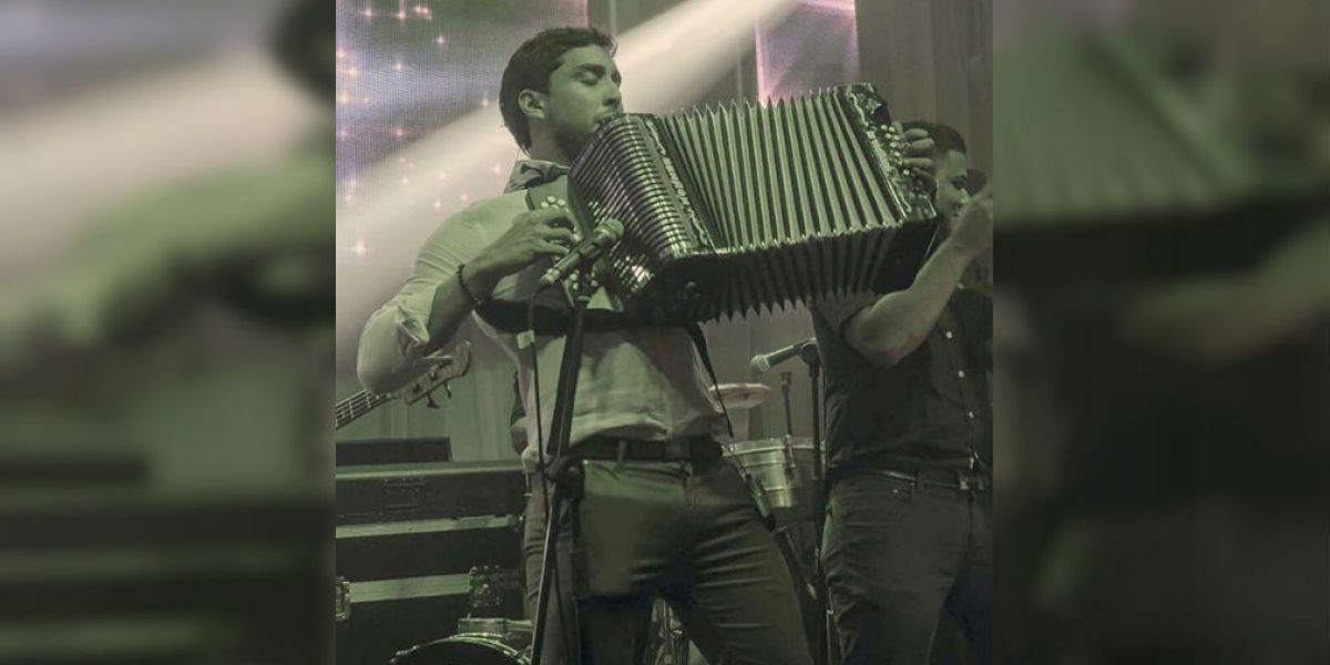 Javier Matta, acordeonero samario.