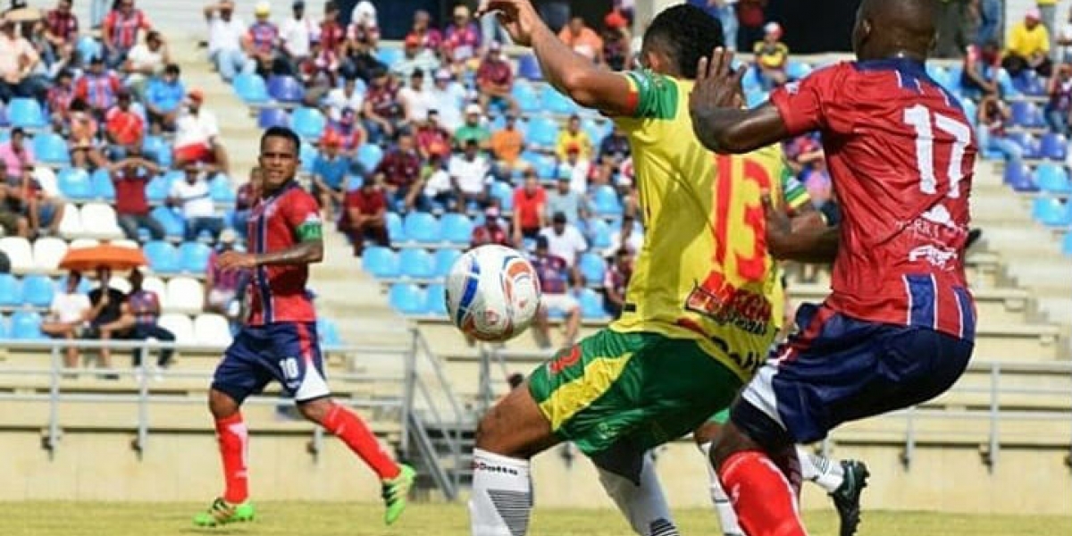 @UnionMagdalena. Los bananeros le ganaron este sábado en el Estadio Sierra Nevada al Real Cartagena. Con un marcador 2x0.