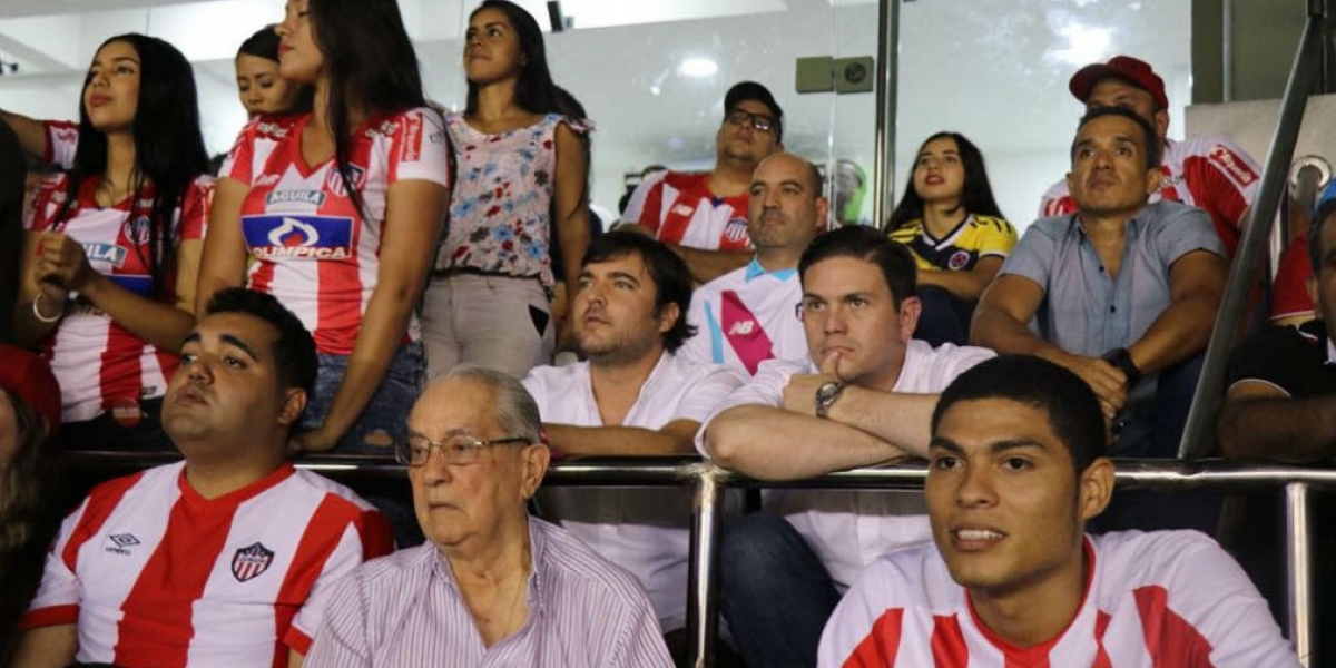 Prensa Germán Vargas Lleras Juan Carlos Pinzón durante el partido que Junior empató contra Boca Juniors.