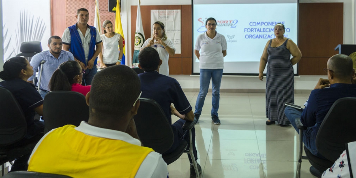 Reunión entre varios entes distritales para la conformación de los comités de discapacidad.