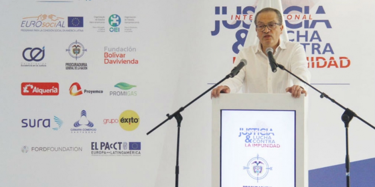 Procuraduría General de la Nación Fernando Carrillo Flórez, procurador General.