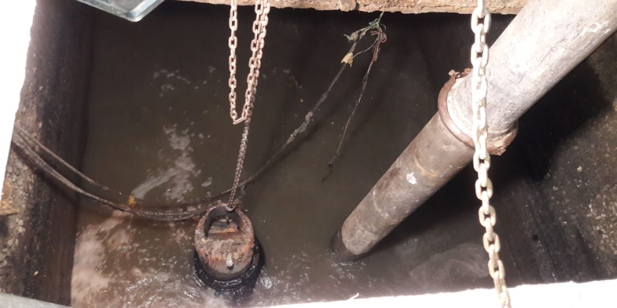 Cortesía Técnicos de Veolia trabajaron para recuperar la infraestructura taponada en El Rodadero