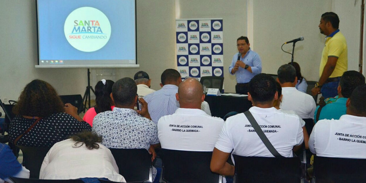 Prensa Alcaldía de Santa Marta. El alcalde Rafael Martínez lideró la XIV audiencia pública de avance de obras.