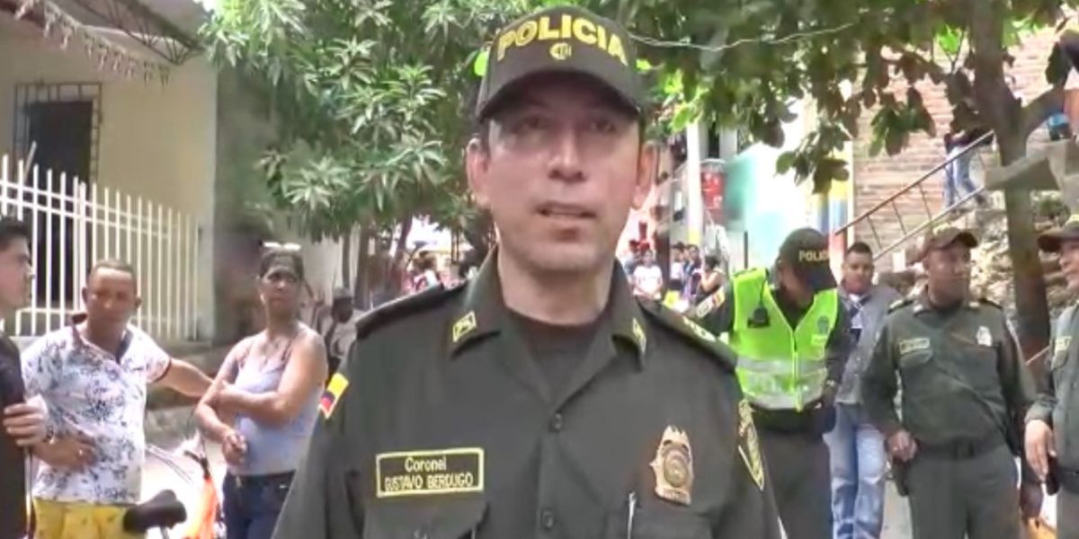 Captura de video. Coronel Gustavo Berdugo Garavito, Comandante de la Policía Metropolitana desde el lugar de los hechos.