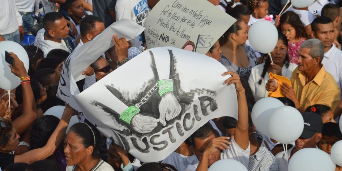 Oscar Mejía / Seguimiento.co La comunidad de Zarabanda, en Gaira, lamentó la muerte de la pequeña Nataly.