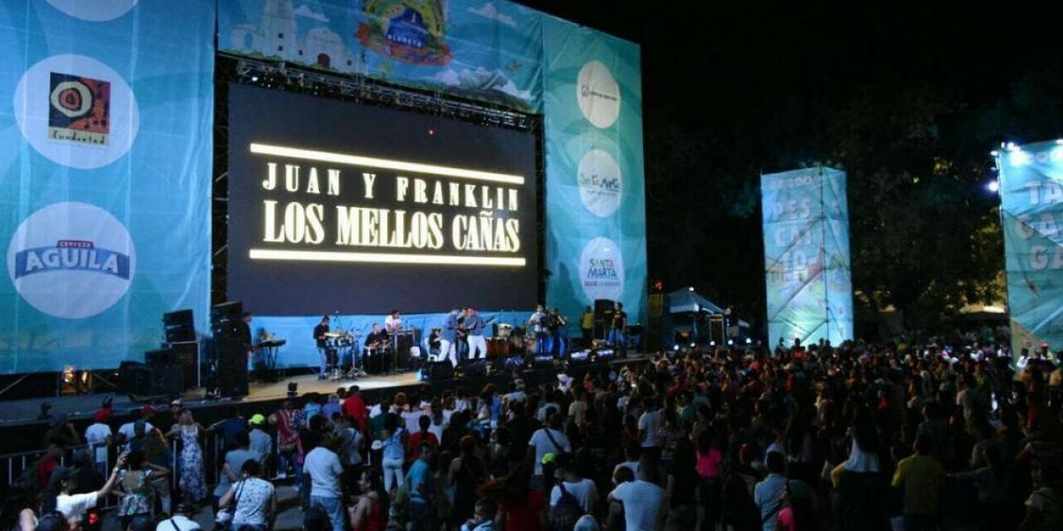 Archivo. Juan y Franklin 'Los Mellos Cañas' durante en una de sus presentaciones.