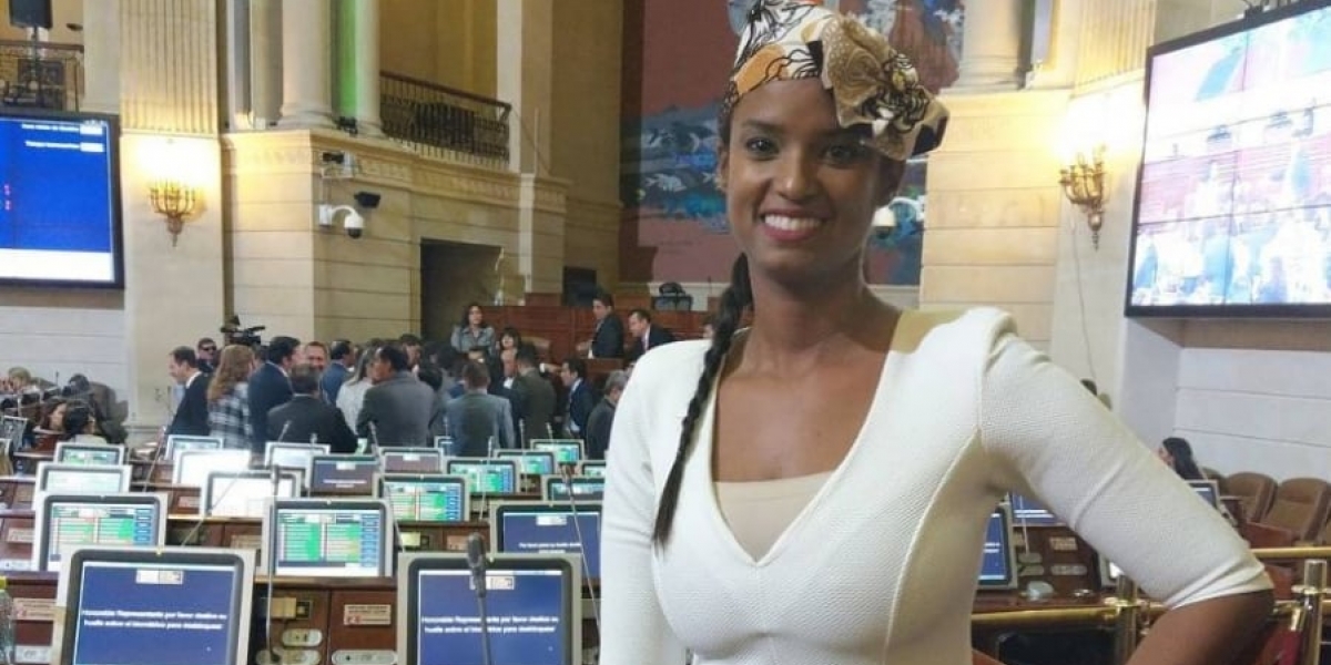 Instagram Vanessa Mendoza.