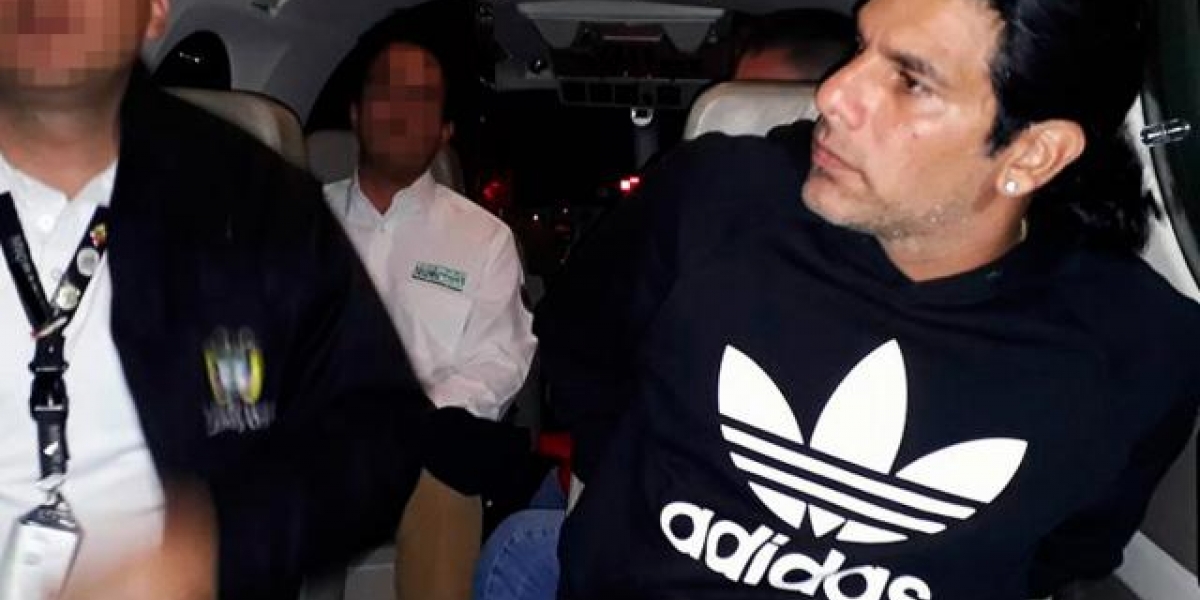 Migración Colombia. utoridad migratoria expulsó a Assi Mosh por considerarlo un peligro para la seguridad nacional.