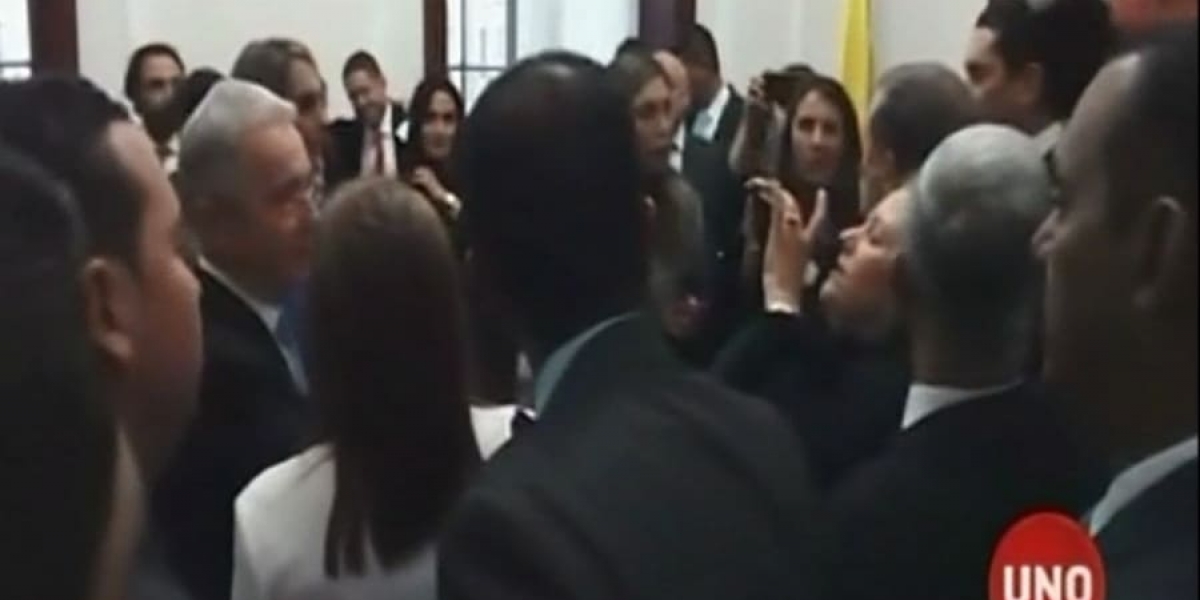 Noticias Uno Captura de pantalla.