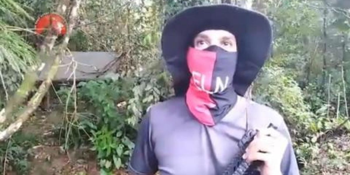 Twitter Comandante 'Uriel'.
