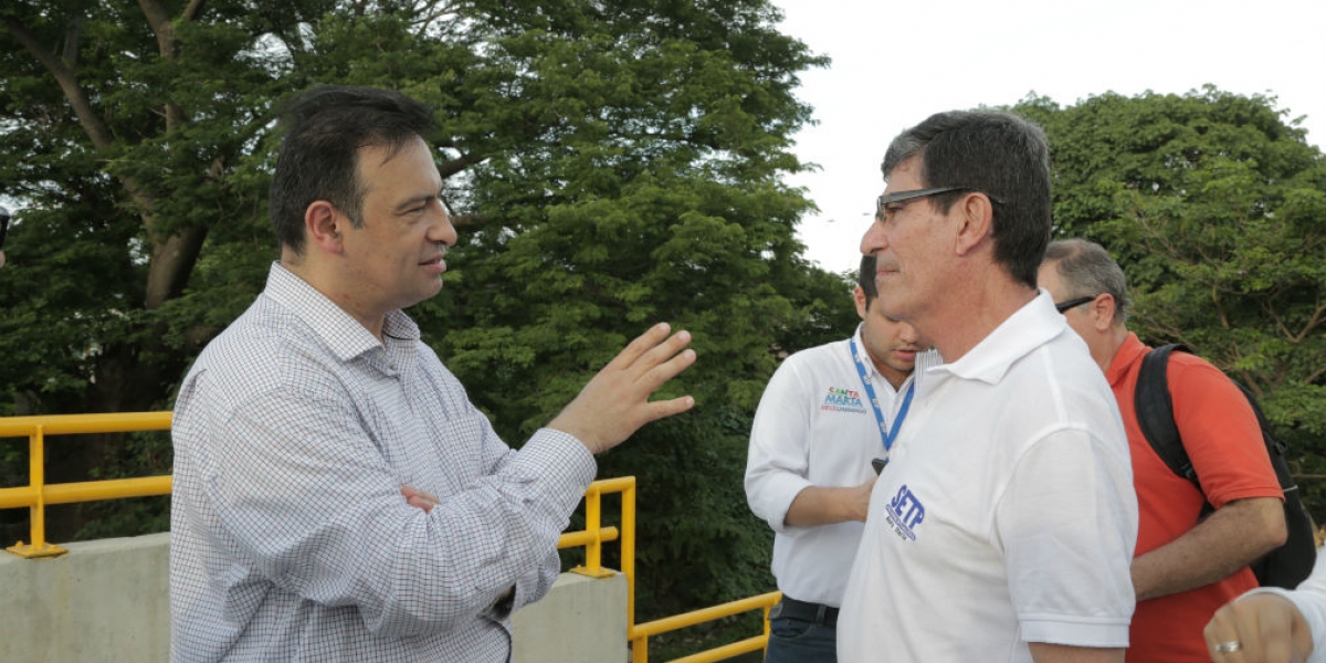 El subdirector del Departamento Nacional de Planeación (DNP), Diego Dorado Hernández, durante su visita a Santa Marta.
