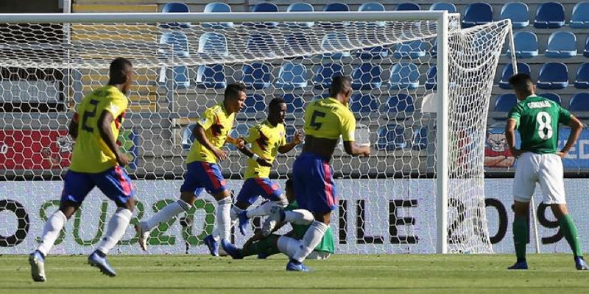 Colombia marcó su primer gol en el Suramericano que le bastó para conseguir su primera victoria.